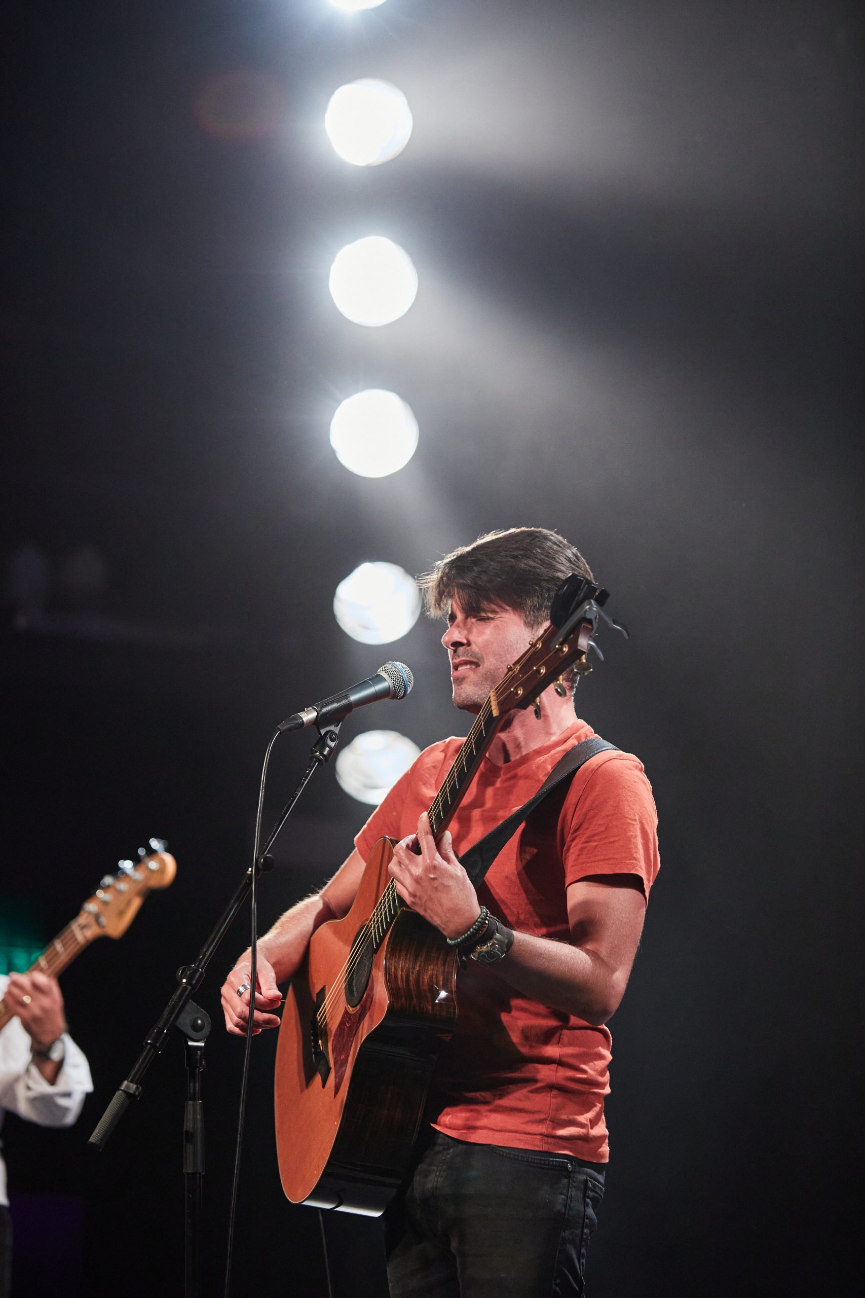 Diogo Tigre - Fazer das Tripas Festival 5 Diogo Tigre 18 09 21@Rui Bandeira Fotografia 04A4606 scaled Rui Bandeira Fotografia Fotografia de produto e comercial - Fotografia de concertos Diogo Tigre - Fazer das Tripas Festival