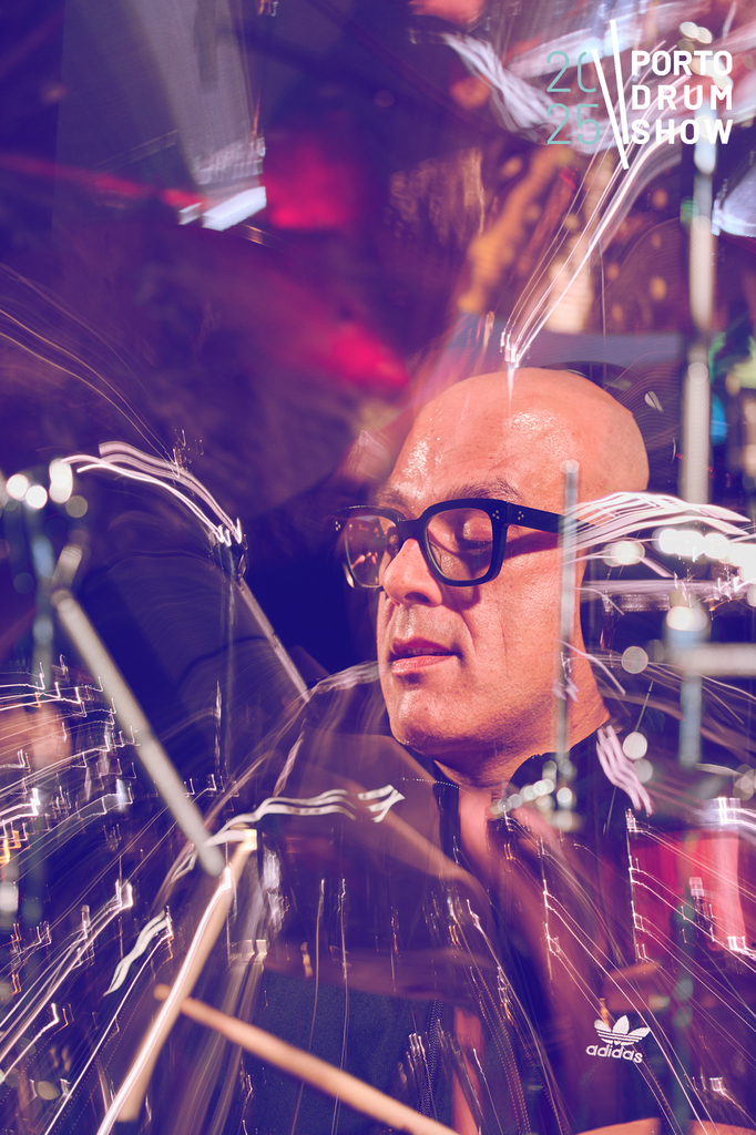 Porto Drum Show 2025 (fotos criativas) 39 16 11 25 Rui Bandeira Fotografia RB4 3408 Rui Bandeira Fotografia Fotografia de produto e comercial - Fotografia de concertos Porto Drum Show 2025 (fotos criativas)