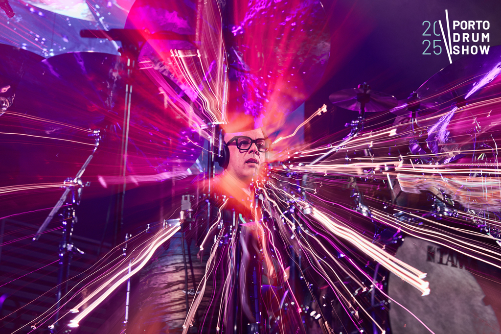 Porto Drum Show 2025 (fotos criativas) 51 16 11 25 Rui Bandeira Fotografia RB4 3593 Rui Bandeira Fotografia Fotografia de produto e comercial - Fotografia de concertos Porto Drum Show 2025 (fotos criativas)